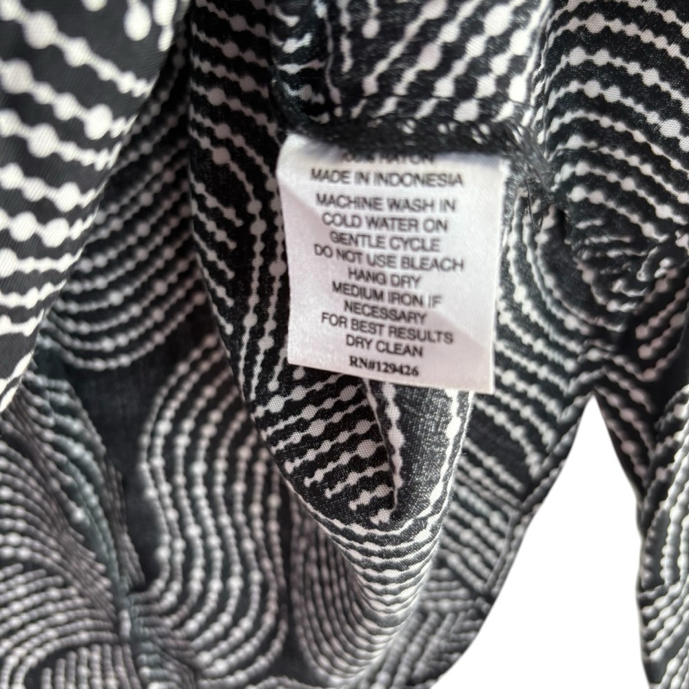 ESCAPADA  Resort Wear Patterned Blouse in Black and White Size Small - Picture 6 of 8